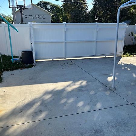 Mini House Oasis Ξενοδοχείο Miami Springs Εξωτερικό φωτογραφία
